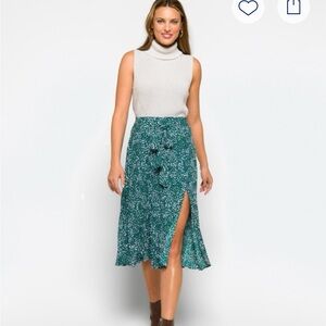 Skies Are Blue Sanara Pleated Midi Skirt Size S